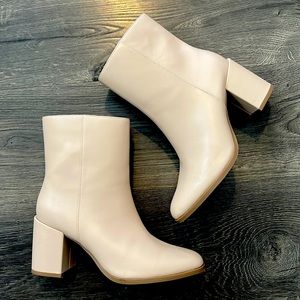 A New Day Janelle High Shafted Dress Boots Size 9.5- cute in cream ✨